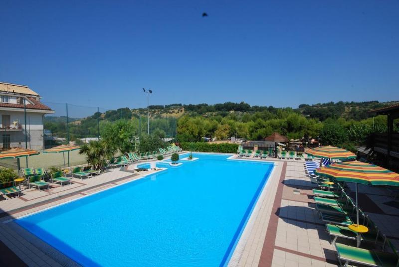 Villaggio Verde Cupra Cupra Marittima Exterior foto