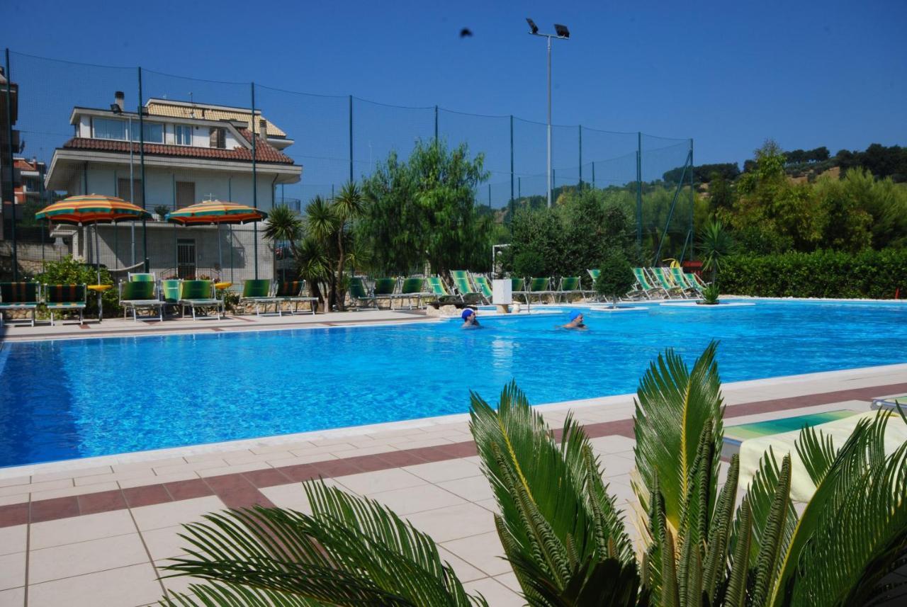 Villaggio Verde Cupra Cupra Marittima Exterior foto